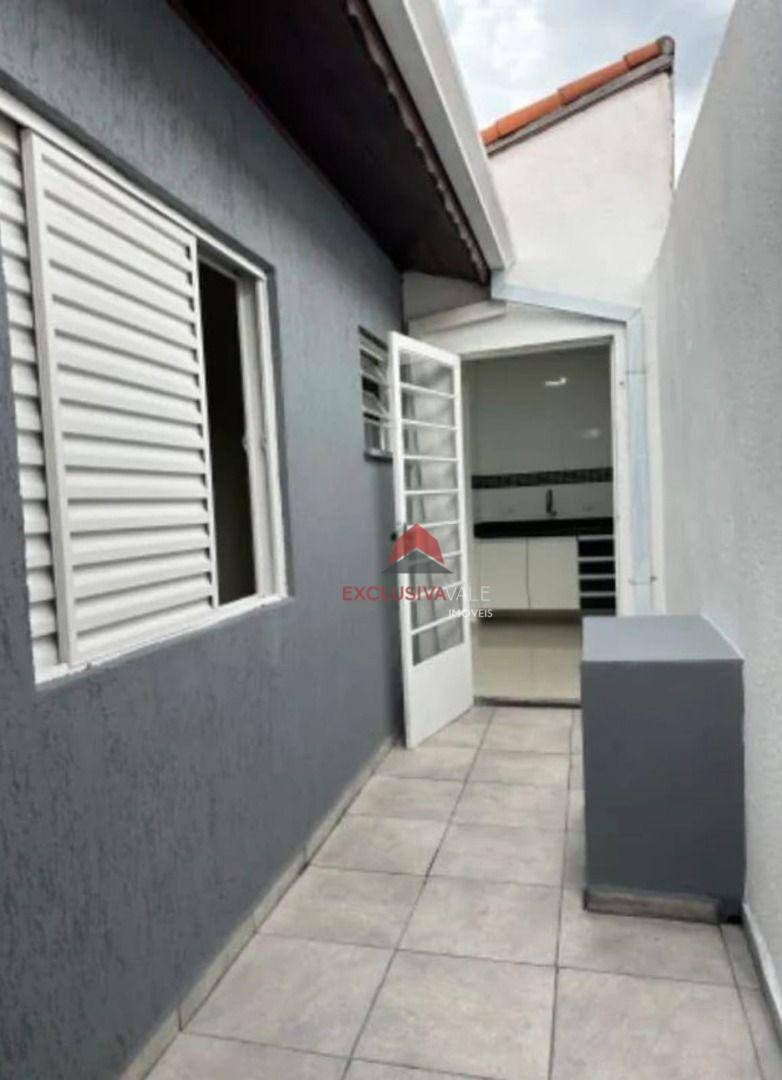 Casa de Condomínio à venda com 2 quartos, 60m² - Foto 4