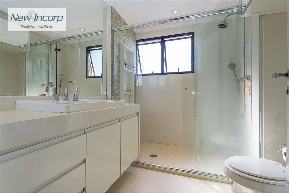 Apartamento à venda com 3 quartos, 209m² - Foto 39