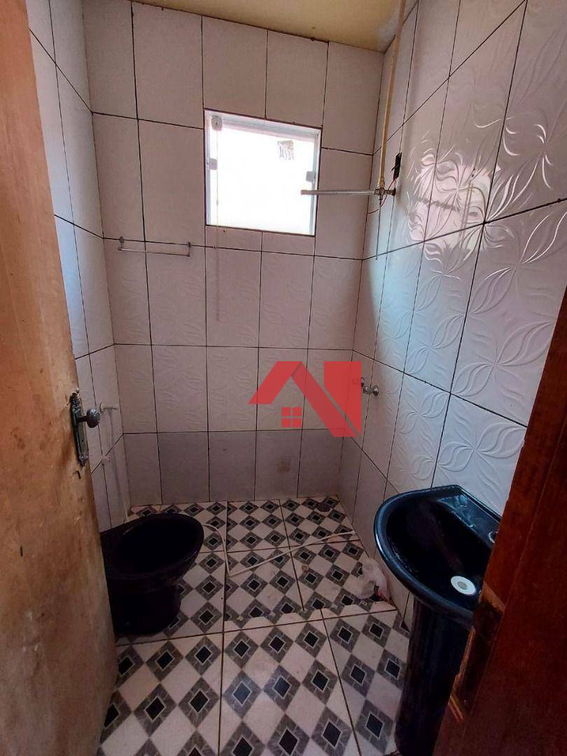 Casa à venda com 3 quartos, 200m² - Foto 8