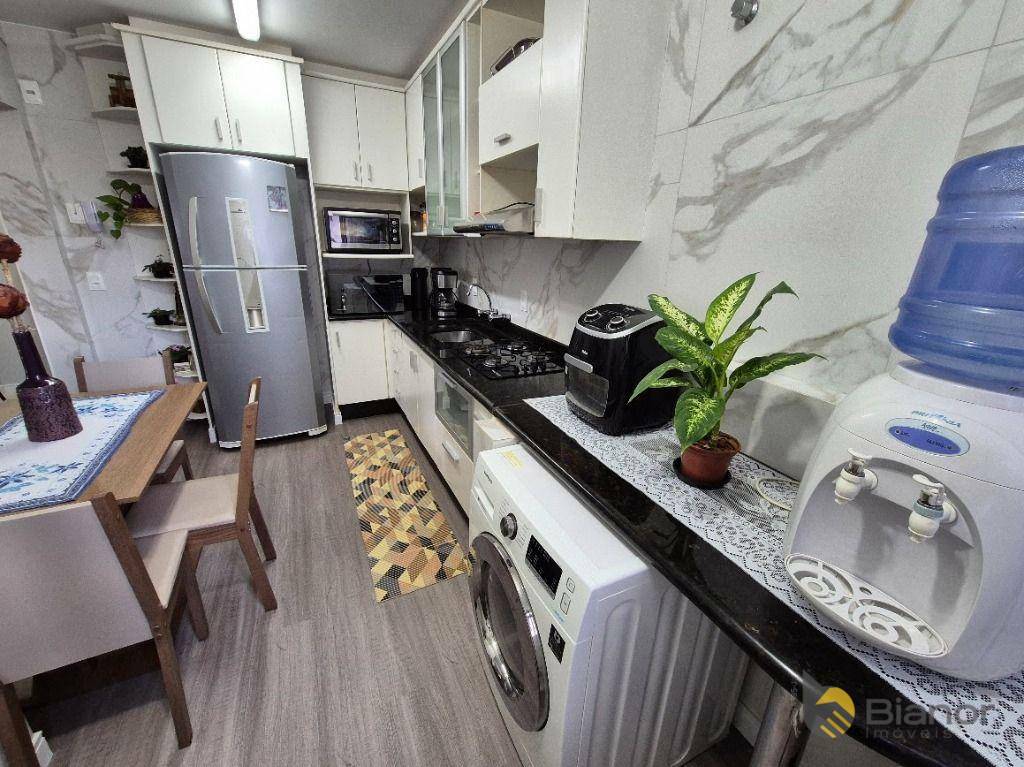 Apartamento à venda com 3 quartos, 87m² - Foto 10