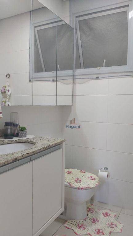 Apartamento à venda com 2 quartos, 64m² - Foto 10