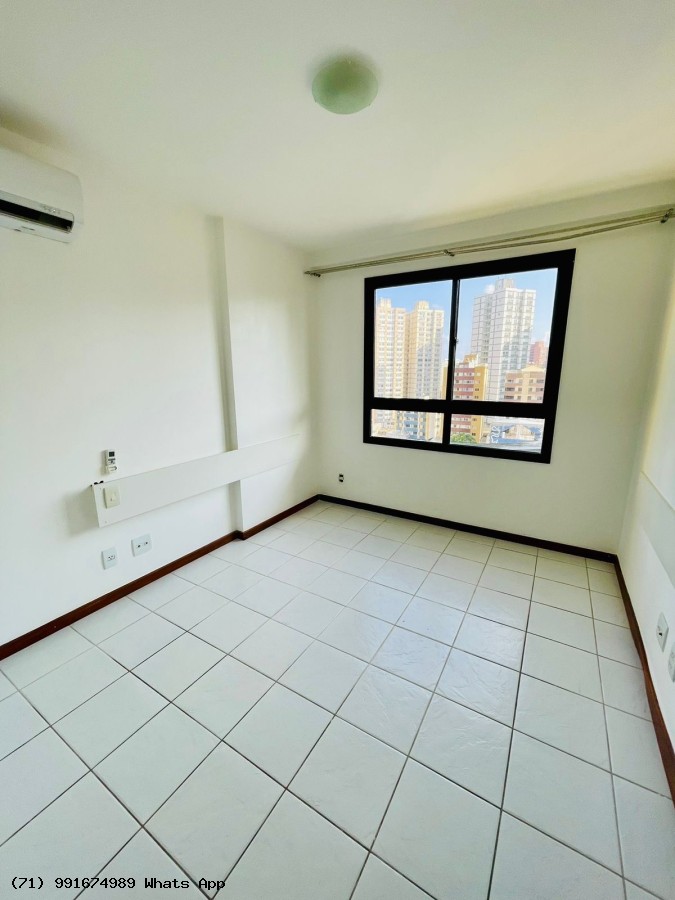 Apartamento para alugar com 1 quarto, 45m² - Foto 9