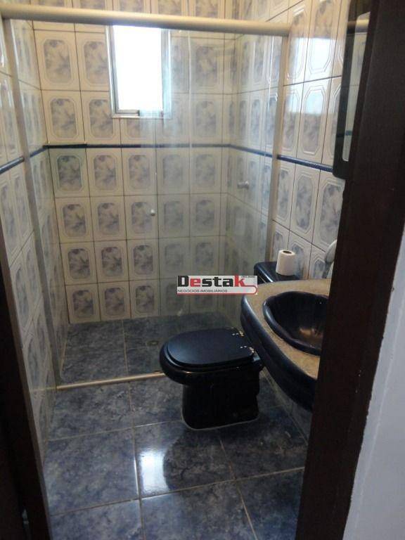 Sobrado à venda com 3 quartos, 191m² - Foto 2