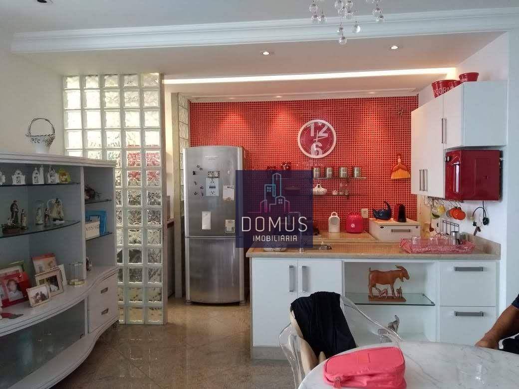 Cobertura à venda com 2 quartos, 200m² - Foto 11