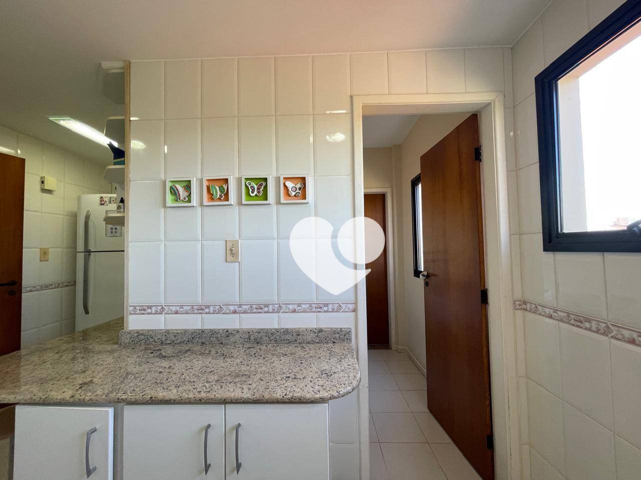 Apartamento à venda com 3 quartos, 120m² - Foto 14