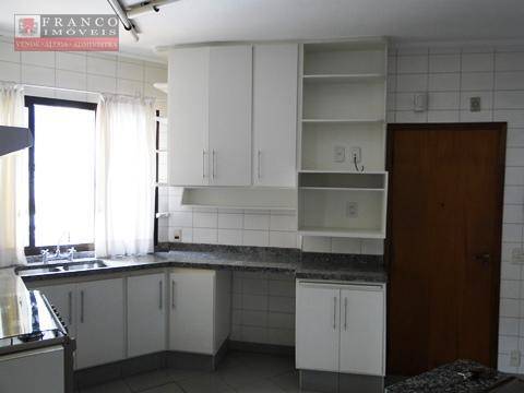 Apartamento à venda e aluguel com 3 quartos, 181m² - Foto 14