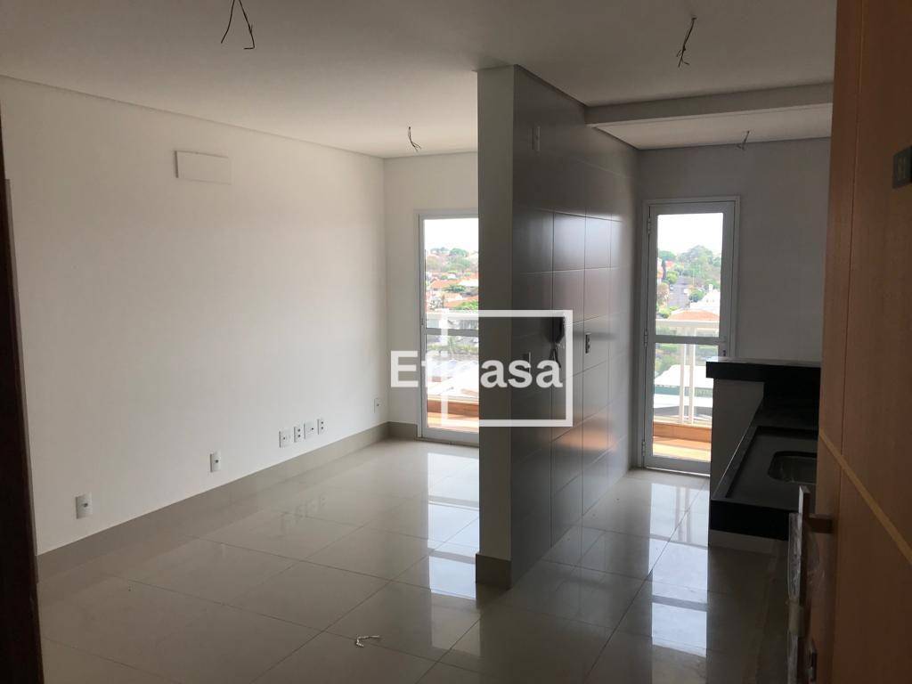 Apartamento à venda com 1 quarto, 50m² - Foto 4