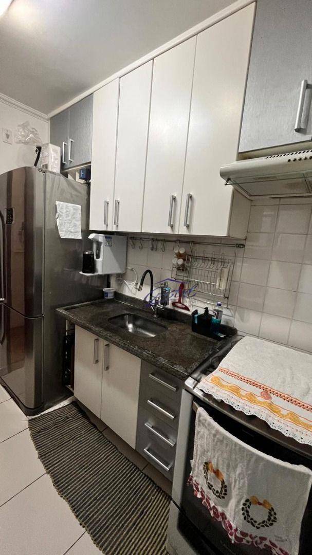 Apartamento à venda com 3 quartos, 54m² - Foto 7