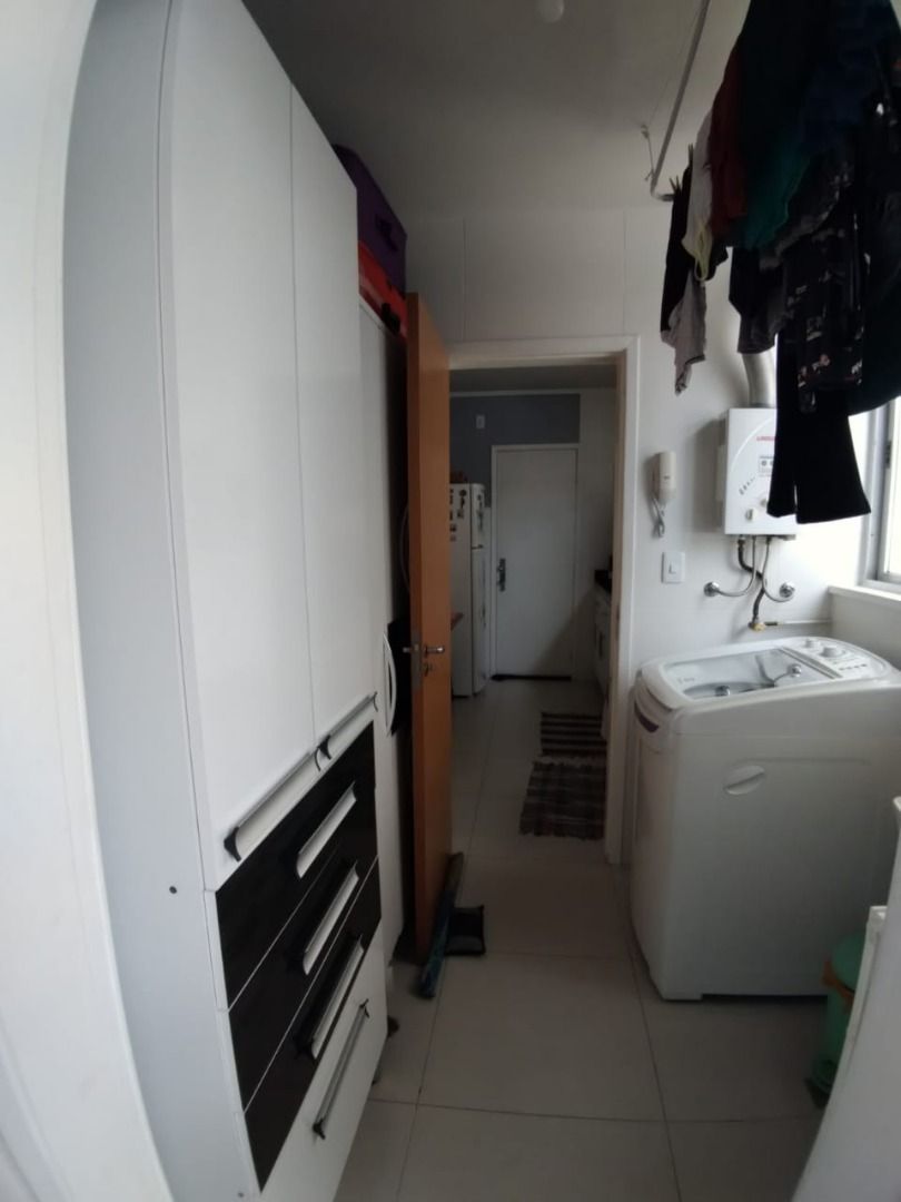 Apartamento à venda com 2 quartos, 75m² - Foto 10