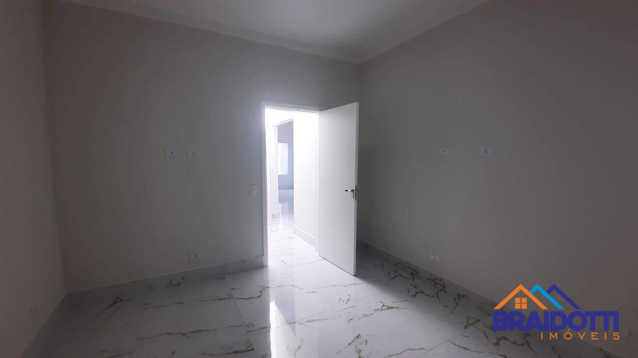 Casa à venda com 2 quartos, 74m² - Foto 12