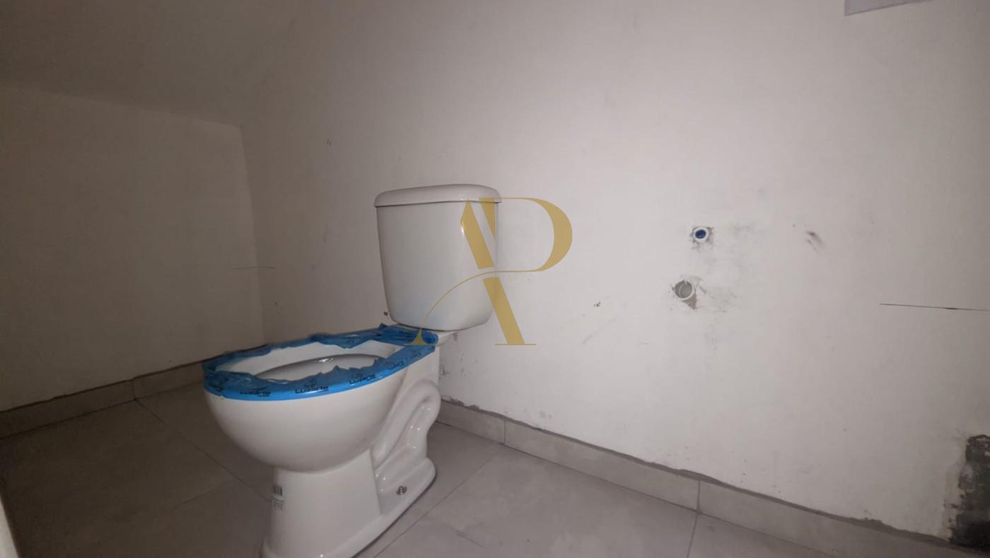 Casa à venda com 2 quartos, 62m² - Foto 3