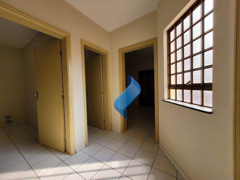 Casa para alugar com 3 quartos, 107m² - Foto 13