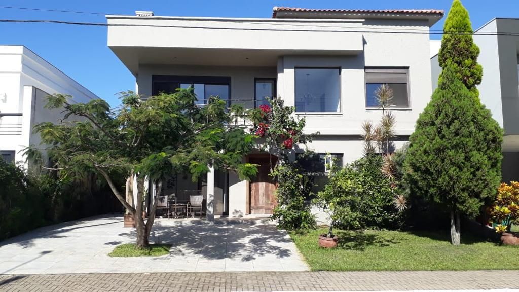 Casa de Condomínio à venda com 4 quartos, 280m² - Foto 1