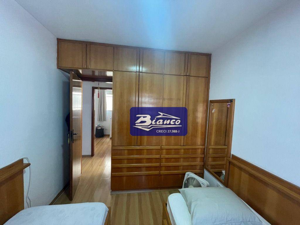 Apartamento à venda com 3 quartos, 150m² - Foto 11