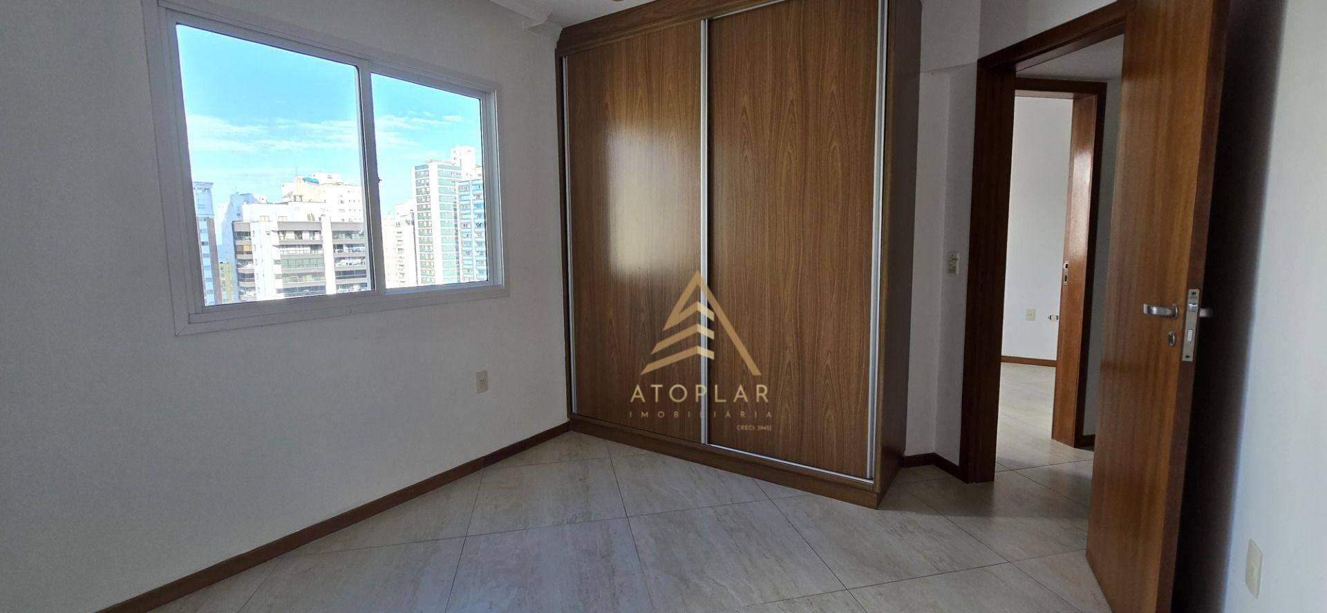 Apartamento à venda com 3 quartos, 114m² - Foto 11