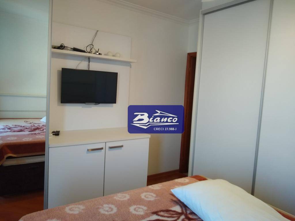 Apartamento à venda com 3 quartos, 144m² - Foto 15