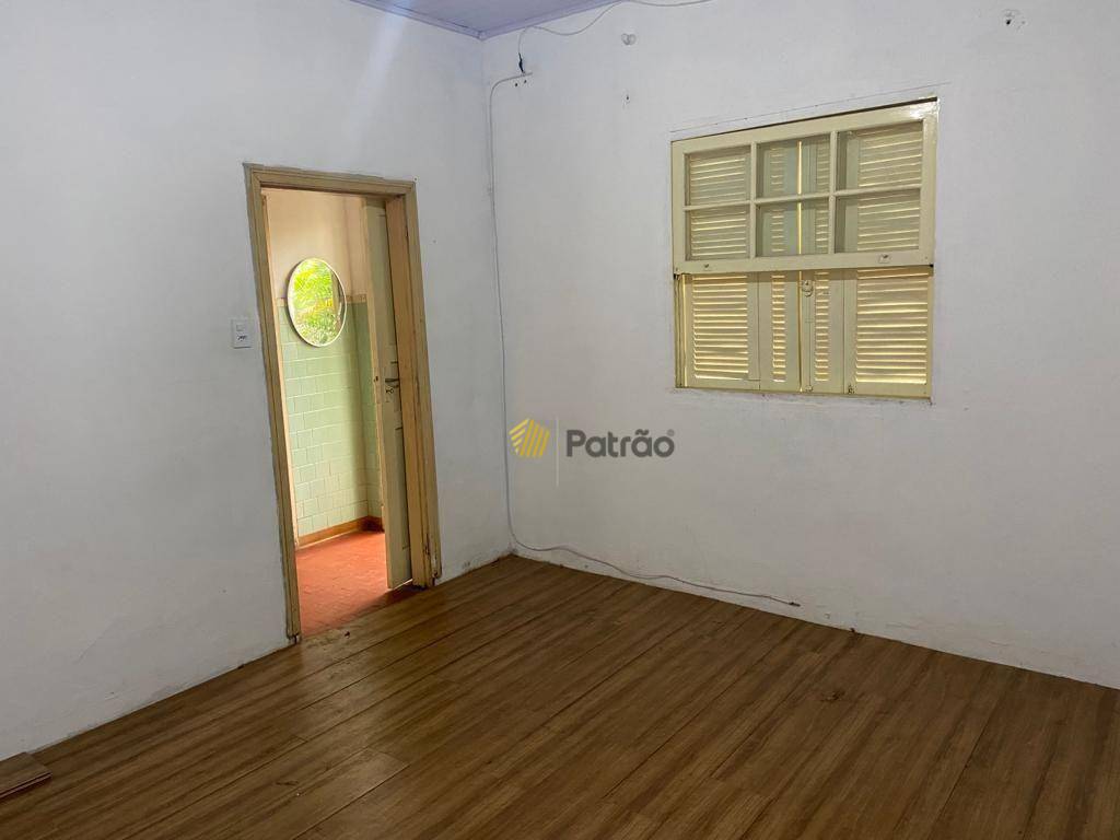 Sobrado à venda e aluguel com 4 quartos, 300m² - Foto 29