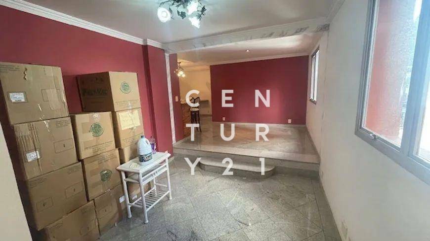 Apartamento à venda com 2 quartos, 105m² - Foto 2