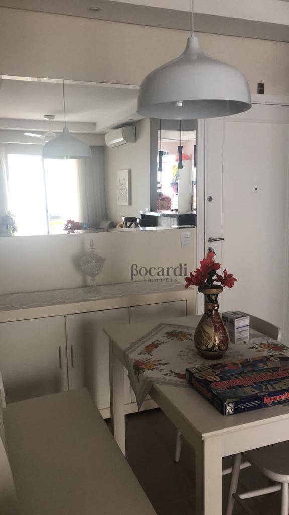 Apartamento à venda com 2 quartos, 64m² - Foto 6