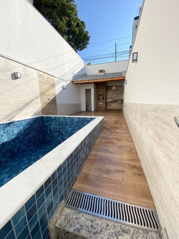 Sobrado à venda com 3 quartos, 240m² - Foto 25