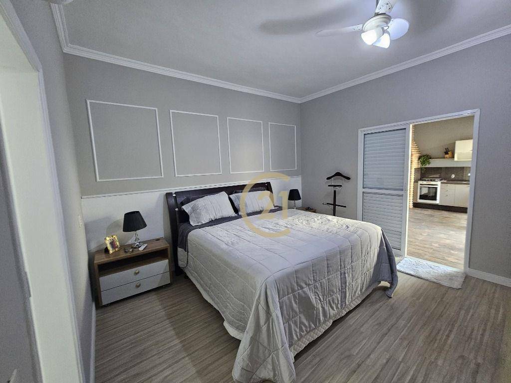 Casa de Condomínio à venda com 3 quartos, 200m² - Foto 8