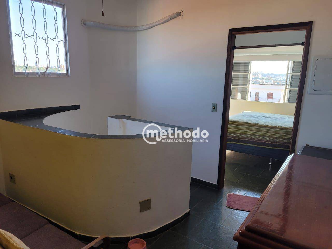 Casa à venda com 4 quartos, 180m² - Foto 9