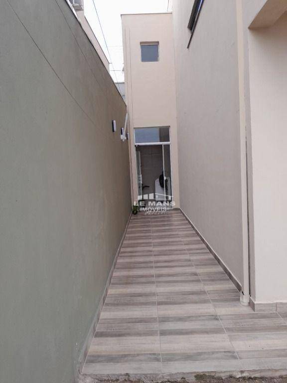 Casa à venda com 4 quartos, 155m² - Foto 20