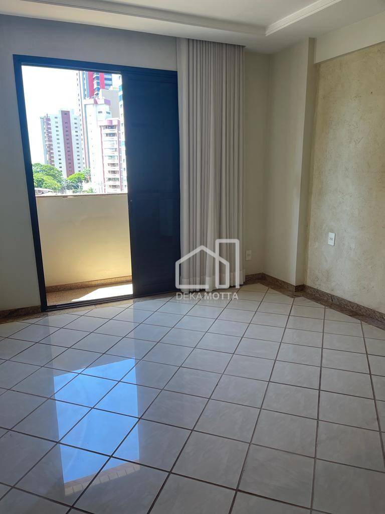 Apartamento à venda com 4 quartos, 208m² - Foto 15