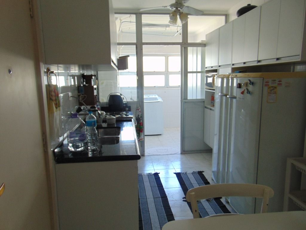 Apartamento à venda com 3 quartos, 130m² - Foto 21