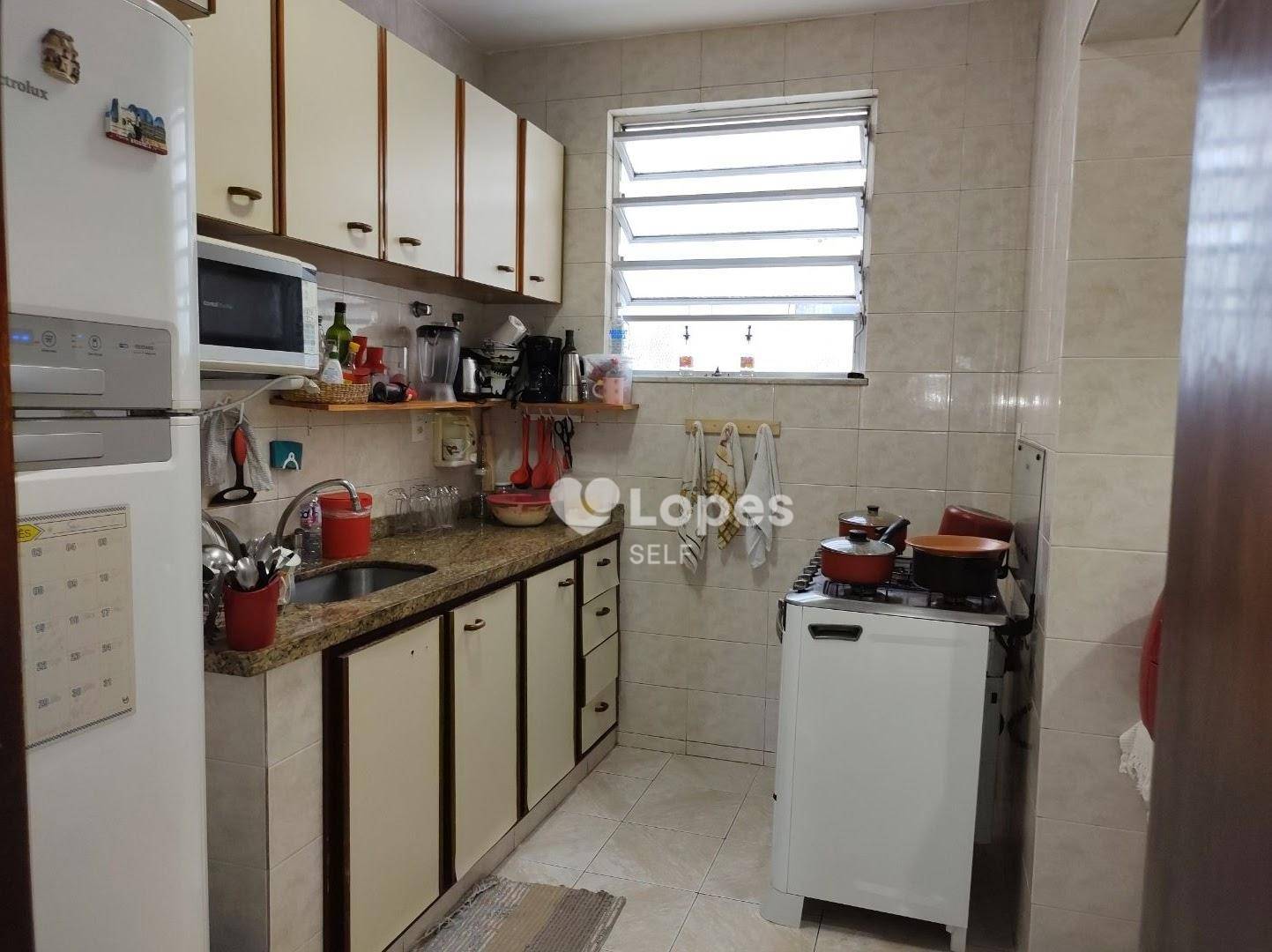 Apartamento à venda com 3 quartos, 120m² - Foto 7