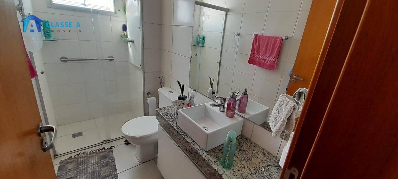 Apartamento à venda com 3 quartos, 177m² - Foto 32