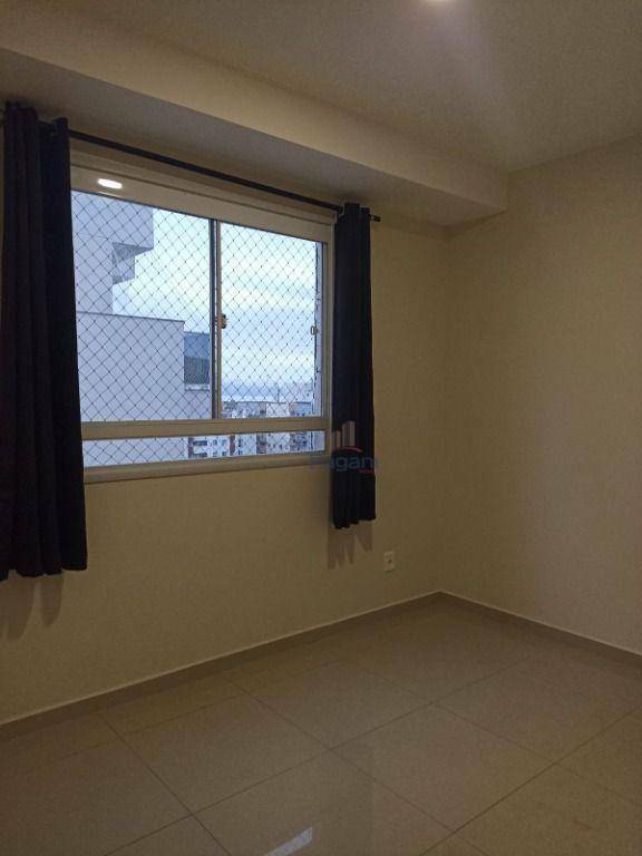 Apartamento para alugar com 3 quartos, 78m² - Foto 11