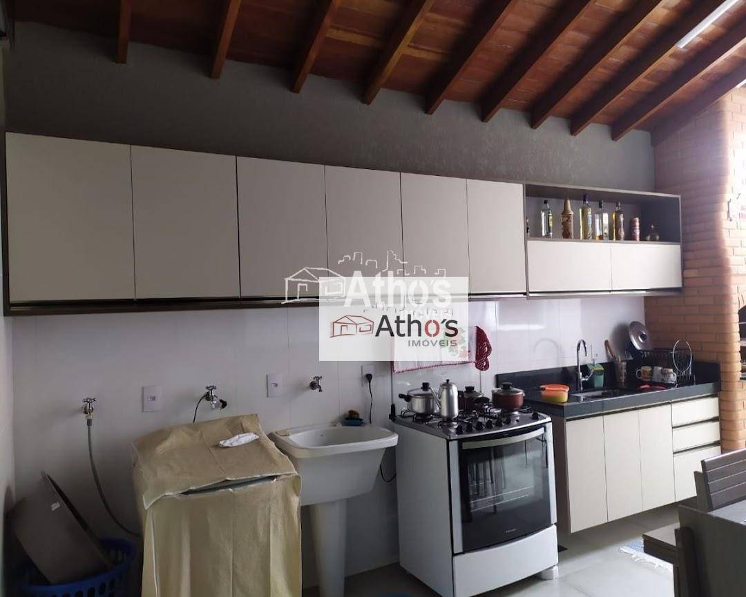 Casa à venda com 3 quartos, 138m² - Foto 6