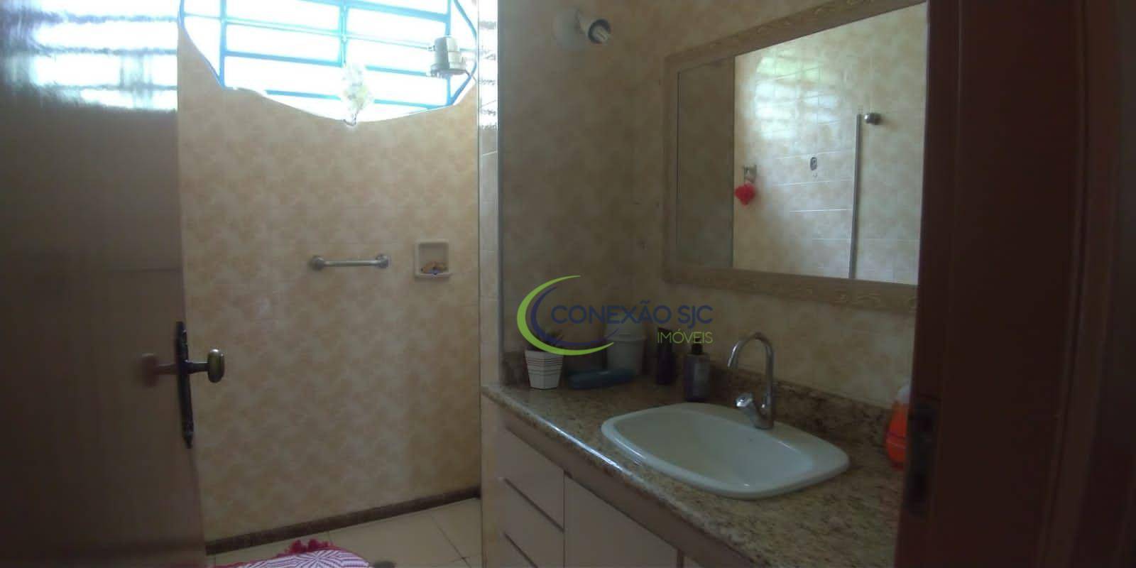 Casa à venda com 3 quartos, 300m² - Foto 19