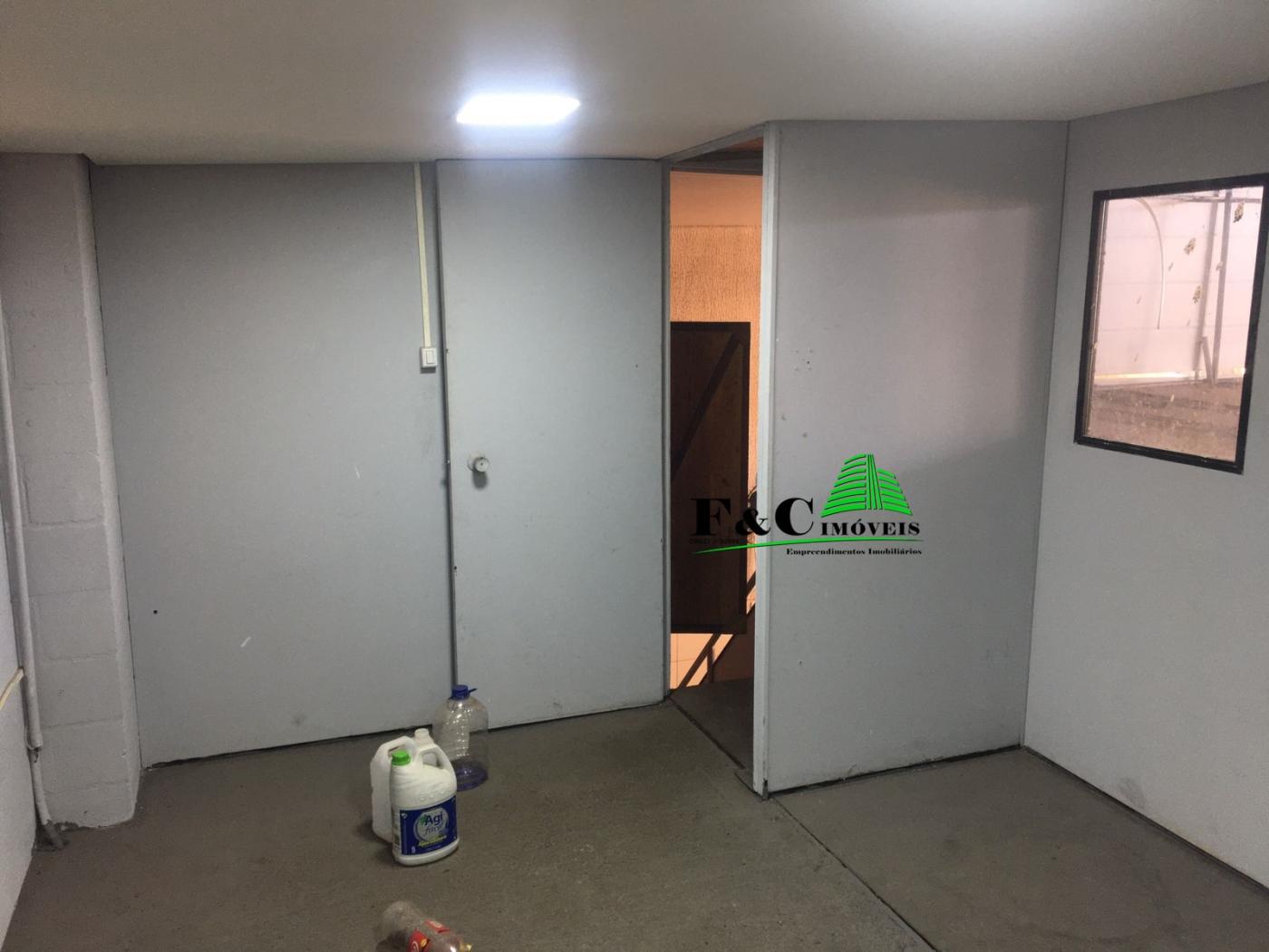 Conjunto Comercial-Sala para alugar com 1 quarto, 270m² - Foto 9