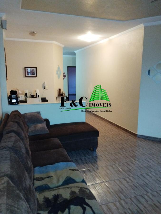 Casa à venda com 3 quartos, 300m² - Foto 8