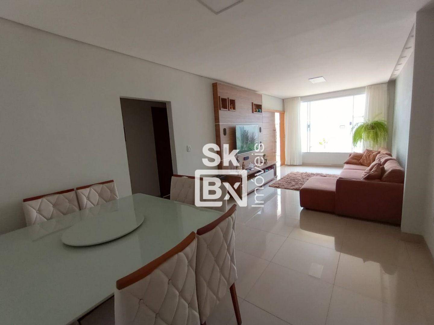 Casa à venda com 3 quartos, 200m² - Foto 9