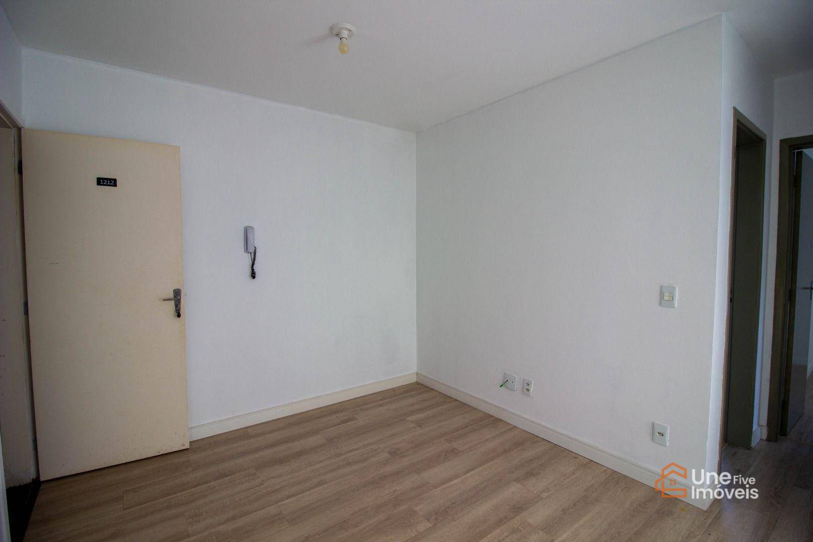 Apartamento à venda com 2 quartos, 44m² - Foto 6