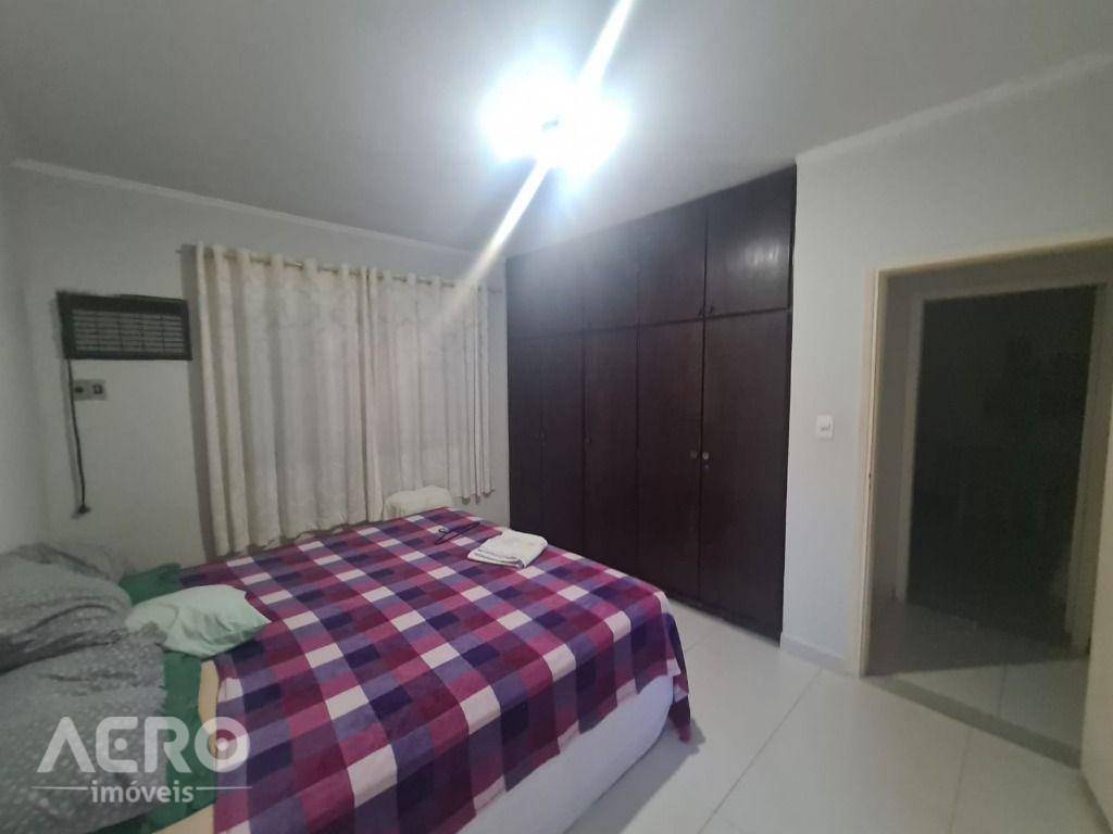 Casa à venda com 2 quartos, 216m² - Foto 21