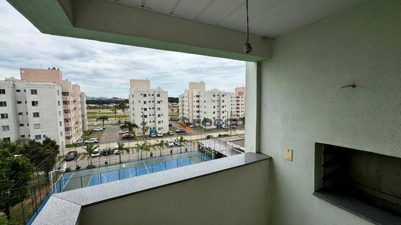 Apartamento à venda com 2 quartos, 50m² - Foto 4