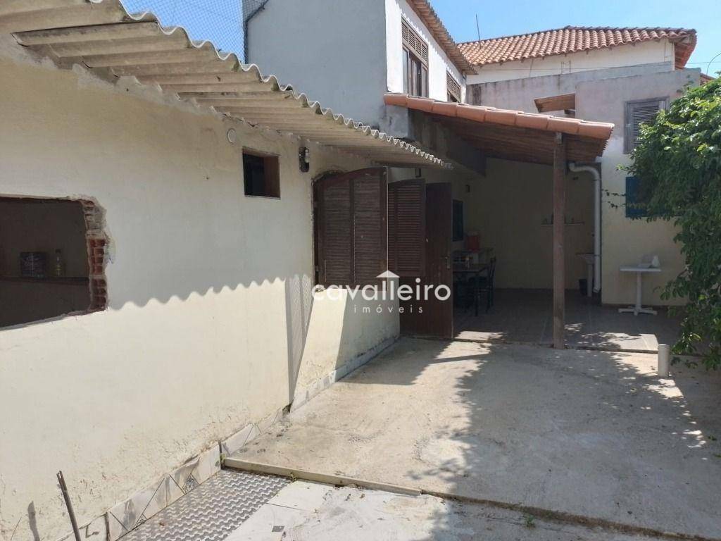 Casa à venda com 3 quartos, 138m² - Foto 21