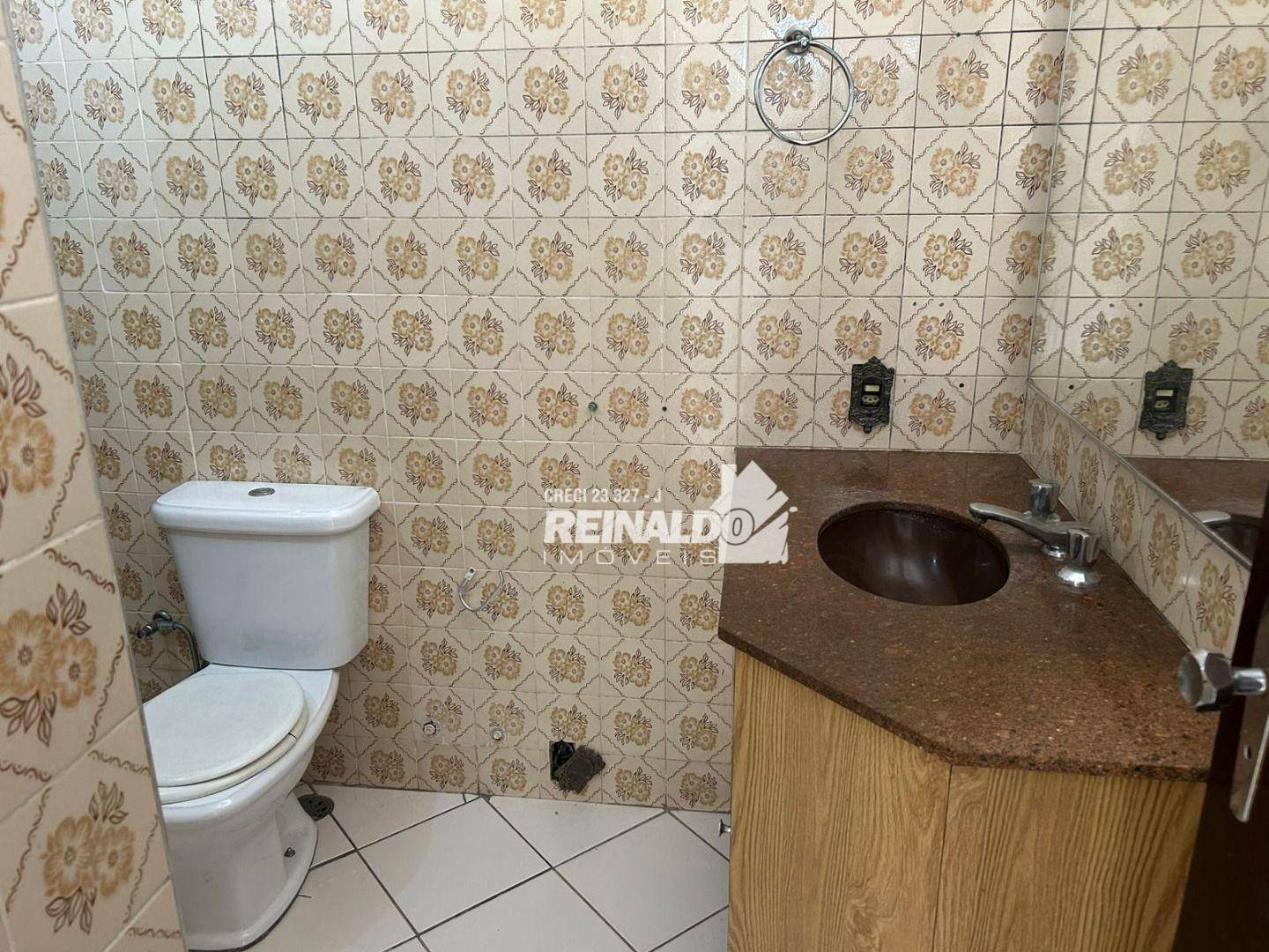 Casa à venda e aluguel com 4 quartos, 312m² - Foto 13