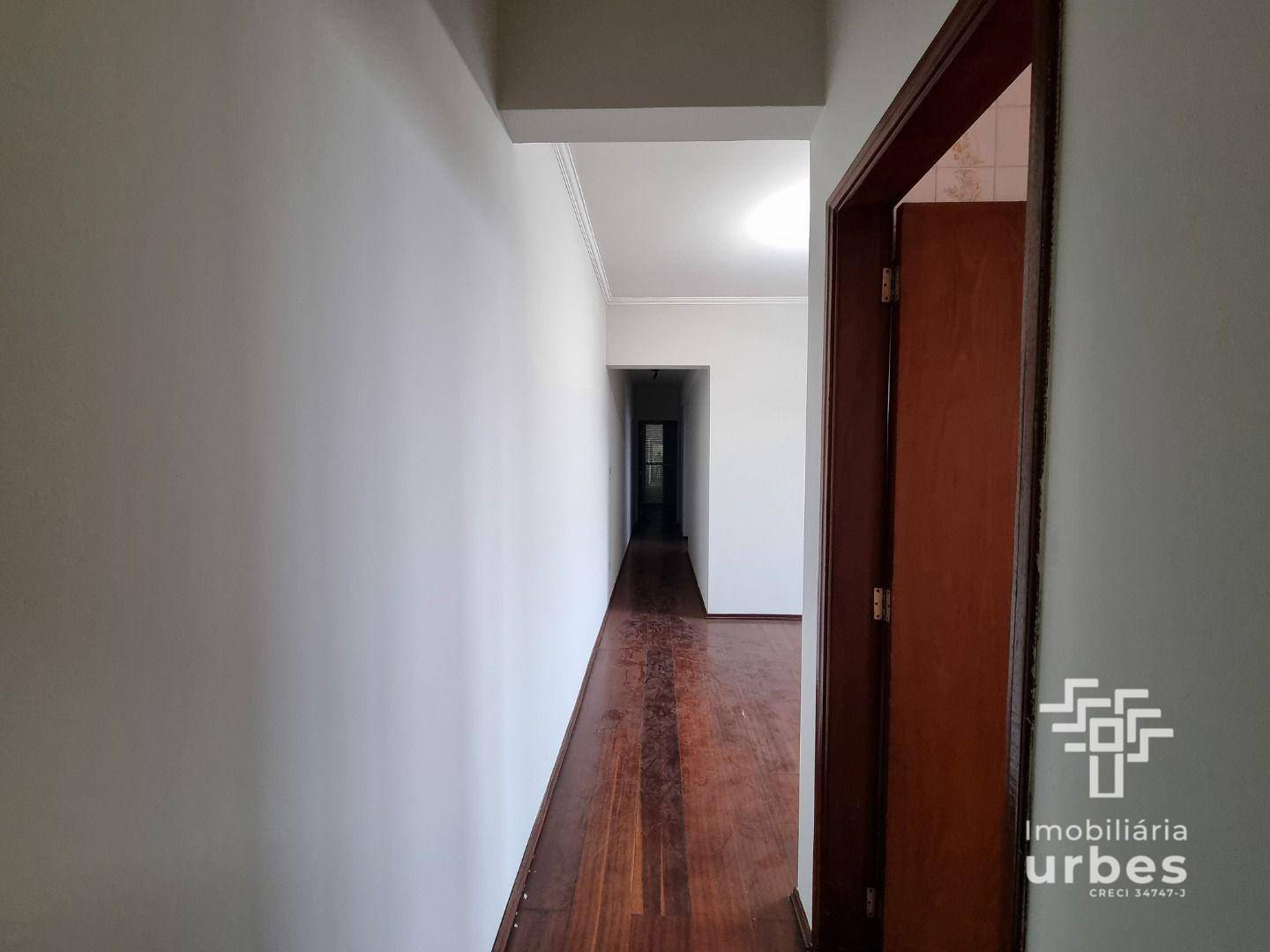 Apartamento à venda com 3 quartos, 115m² - Foto 4