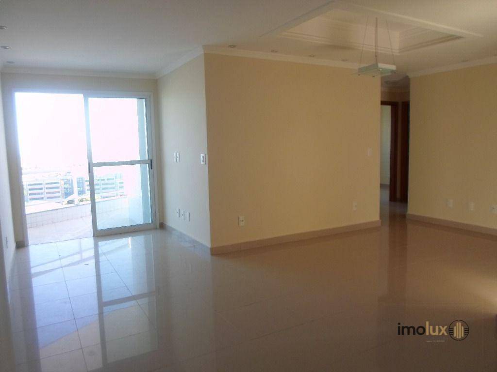 Apartamento para alugar com 3 quartos, 103m² - Foto 7