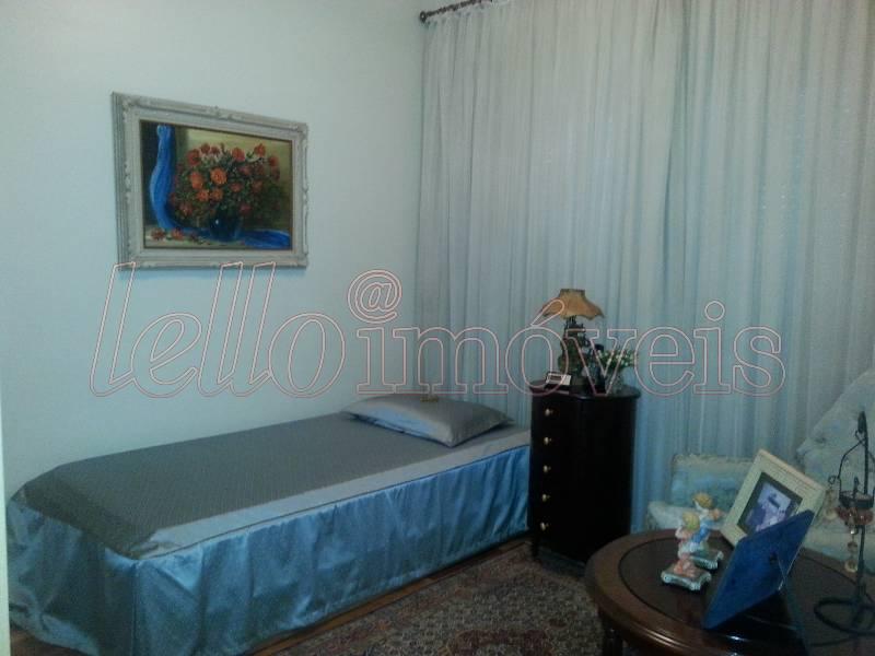 Apartamento à venda com 4 quartos, 216m² - Foto 12