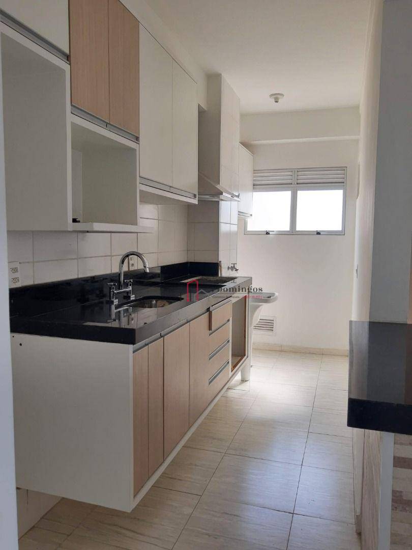 Apartamento à venda com 2 quartos, 57m² - Foto 6