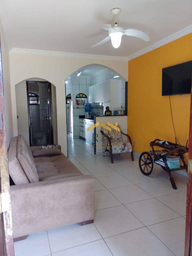 Casa à venda com 2 quartos, 75m² - Foto 6