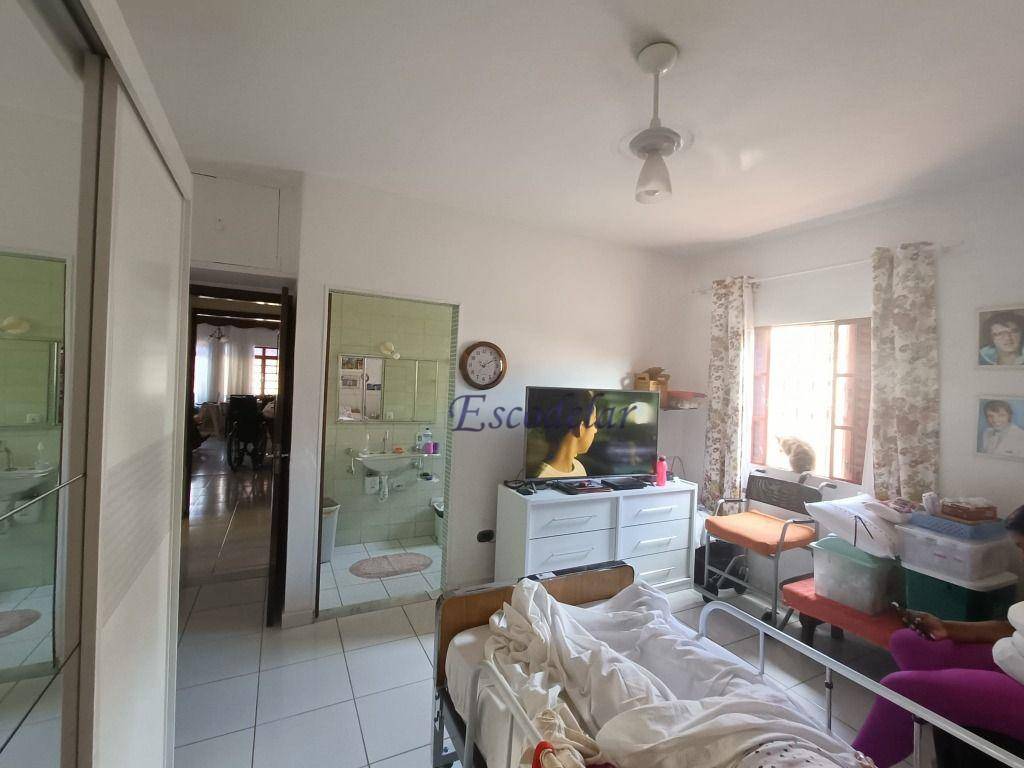 Sobrado à venda com 6 quartos, 277m² - Foto 10