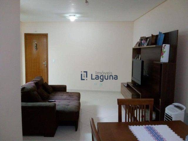 Apartamento à venda com 3 quartos, 117m² - Foto 4