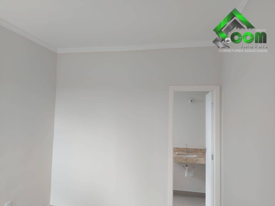 Casa à venda com 4 quartos, 132m² - Foto 12